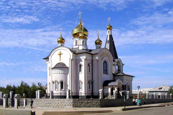Церковь Троицы Живоначальной, Мирный (Мирный район, Республика Саха (Якутия)). фасады