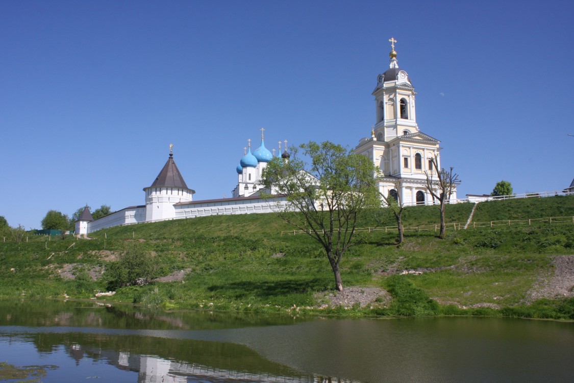Высоцкий монастырь в Серпухове официальный сайт