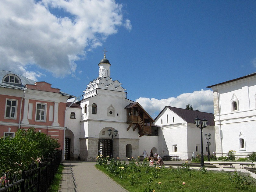 Серпухов. Введенский Владычный монастырь. фасады