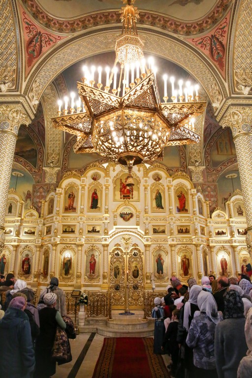 Церковь Всех Святых, Серпухов (Серпуховский городской округ и гг. Протвино, Пущино, Московская область). интерьер и убранство, В день освящения храма
