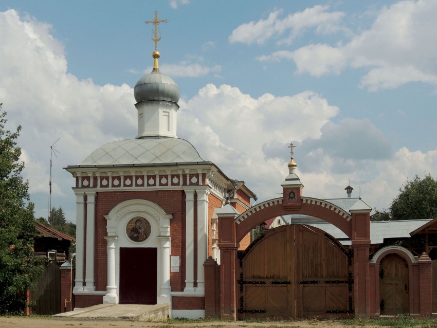 Часовня Иверской иконы Божией Матери, Серпухов (Серпуховский городской округ и гг. Протвино, Пущино, Московская область). фасады