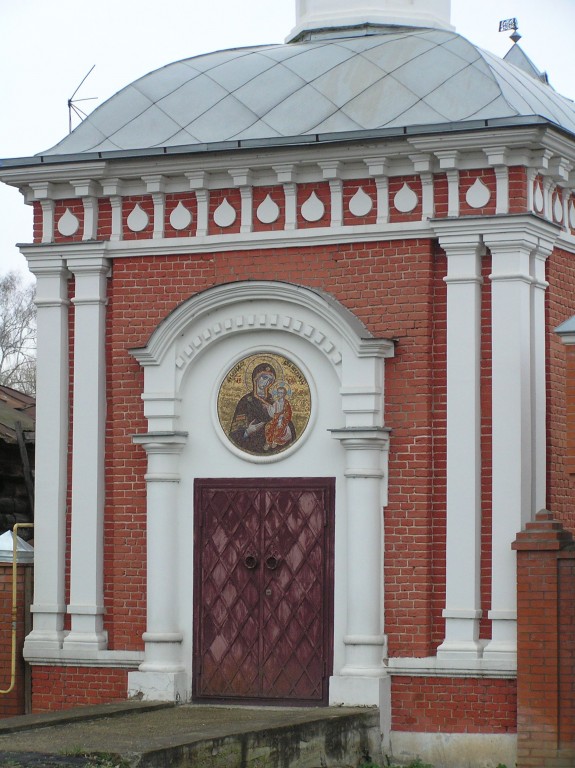Часовня Иверской иконы Божией Матери, Серпухов (Серпуховский городской округ и гг. Протвино, Пущино, Московская область). архитектурные детали