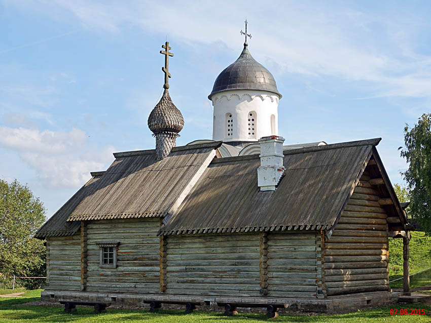 Старая Ладога. Церковь Димитрия Солунского. фасады