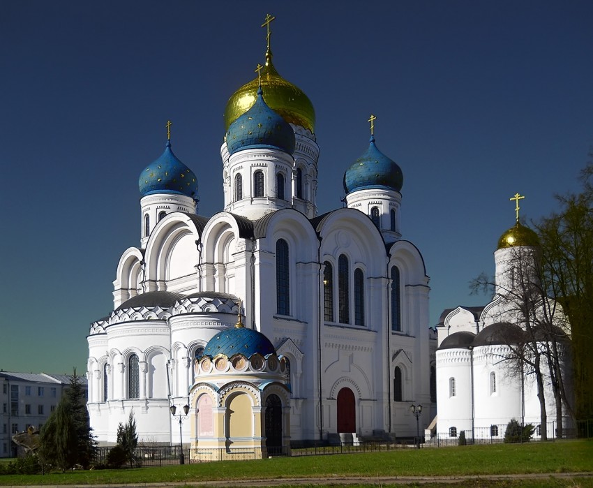 Николо-Угрешский монастырь, Дзержинский (Люберецкий городской округ, гг. Лыткарино, Котельники, Московская область). фасады