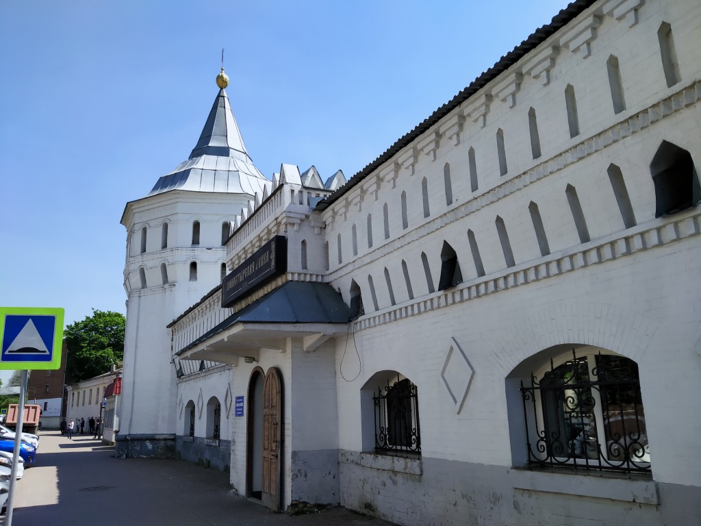 Николо-Угрешский монастырь, Дзержинский (Люберецкий городской округ, гг. Лыткарино, Котельники, Московская область). дополнительная информация, Монастырская лавка
