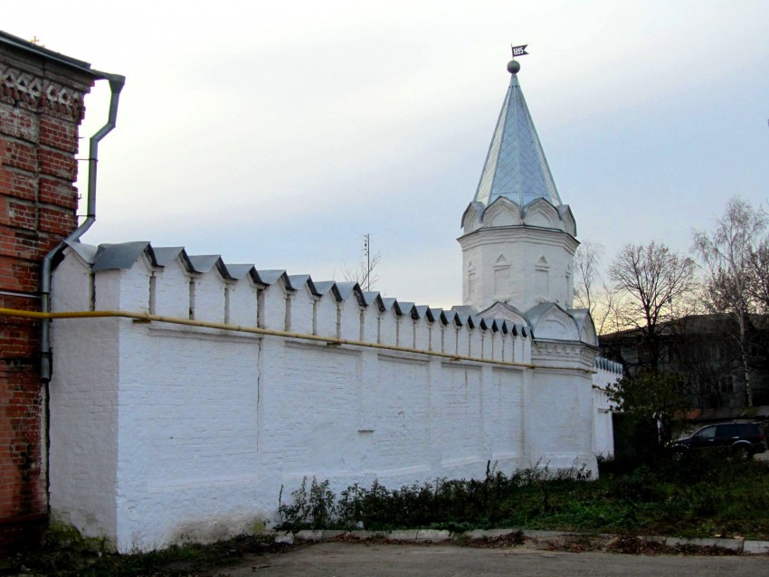 Муром. Троицкий женский монастырь. дополнительная информация, северо-западная башня ограды и западная часть северной монастырской стены