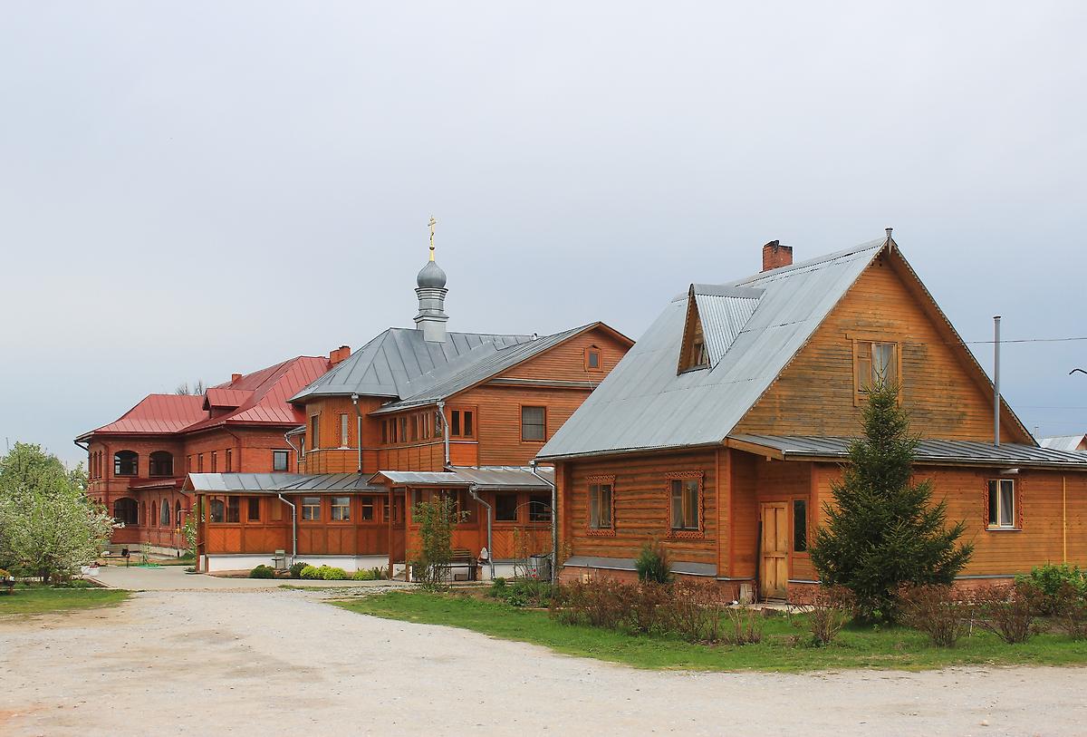 Деревянные постройки в западной части территории, архитектурные детали. Воскресенский монастырь, Муром (Муромский район и г. Муром, Владимирская область)