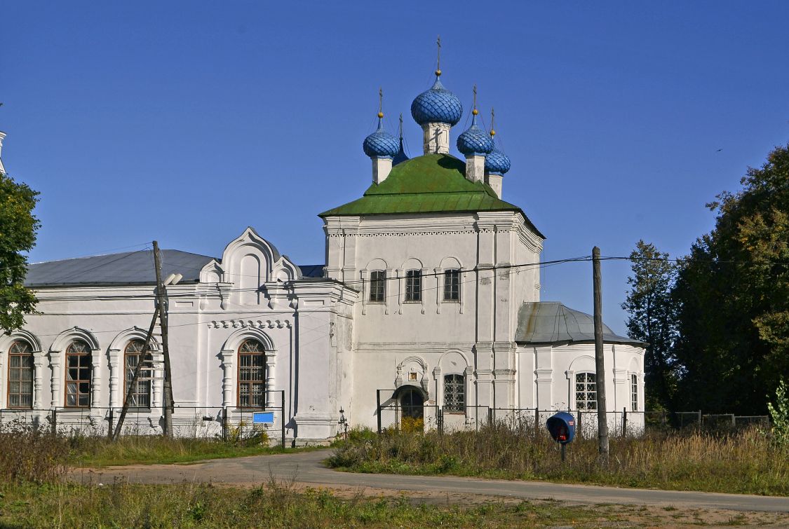 Поречье. Церковь Рождества Пресвятой Богородицы. архитектурные детали