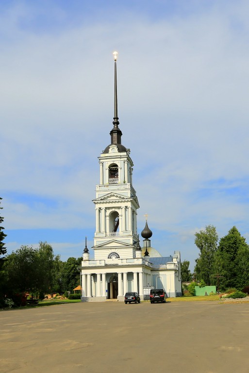 Калязин. Церковь Вознесения Господня. фасады