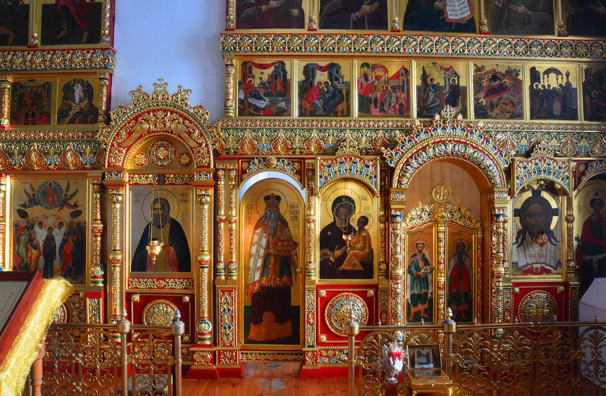 Иконостас правого, Тихвинского придела., интерьер и убранство. Церковь Вознесения Господня, Калязин (Калязинский район, Тверская область)
