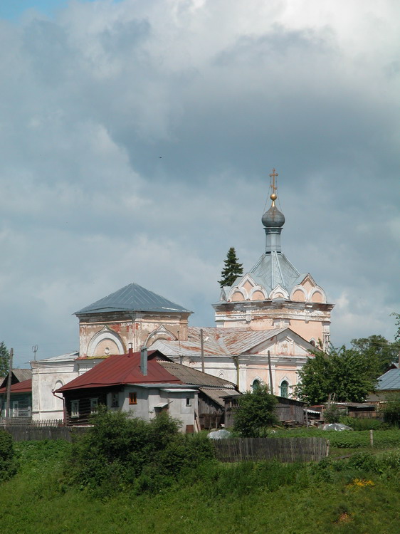 Церковь рождества христова г кашин фото внутри