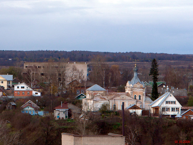 Церковь Рождества Христова, Кашин (Кашинский городской округ, Тверская область). общий вид в ландшафте
