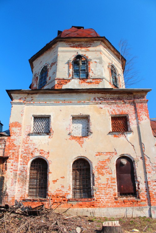 Церковь Флора и Лавра, Кашин (Кашинский городской округ, Тверская область). архитектурные детали, Основной объем храма, вид с юга
