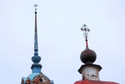 Церковь Знамения Креста Господня, Купола храма<br>, Кашин, Кашинский городской округ, Тверская область
