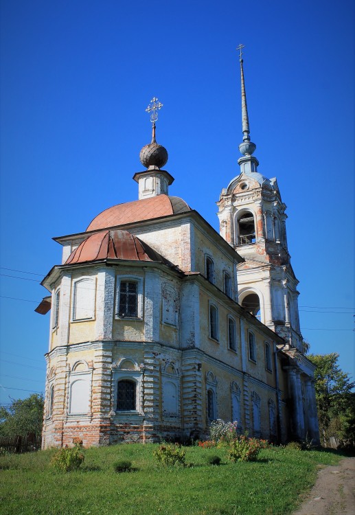 Церковь Знамения Креста Господня, Кашин (Кашинский городской округ, Тверская область). фасады