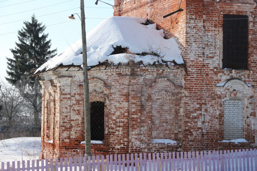 Церковь Покрова Пресвятой Богородицы, Некрасовское (Некрасовский район, Ярославская область). архитектурные детали