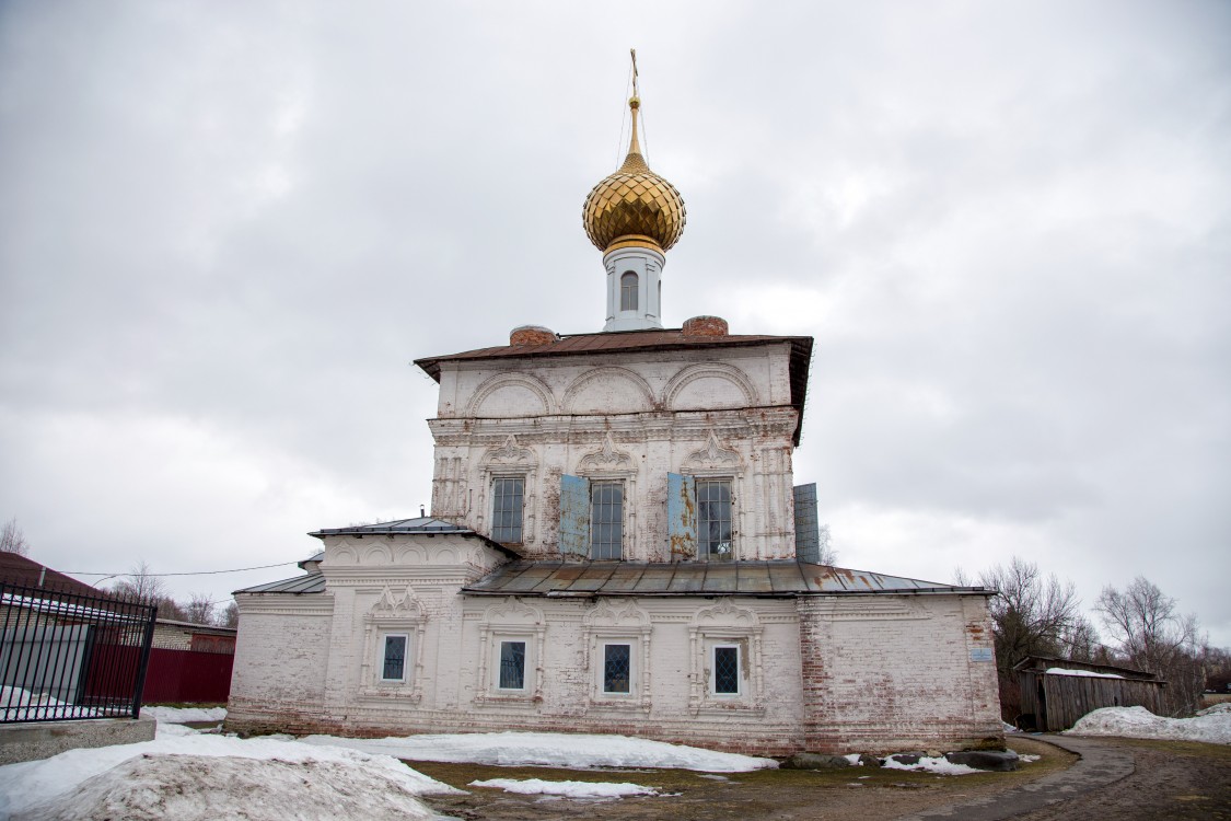 Некрасовское. Церковь Рождества Пресвятой Богородицы. фасады