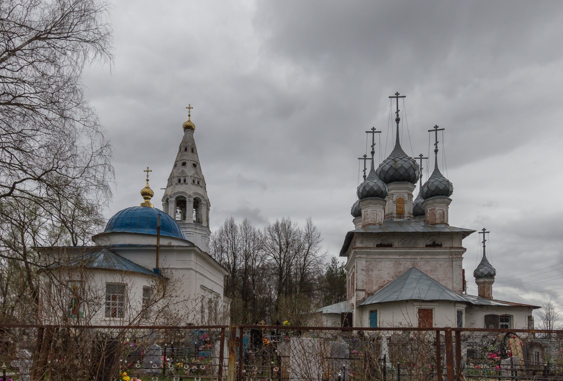 Некрасовское. Храмовый комплекс. Церкви Спаса Преображения и иконы Божией Матери 