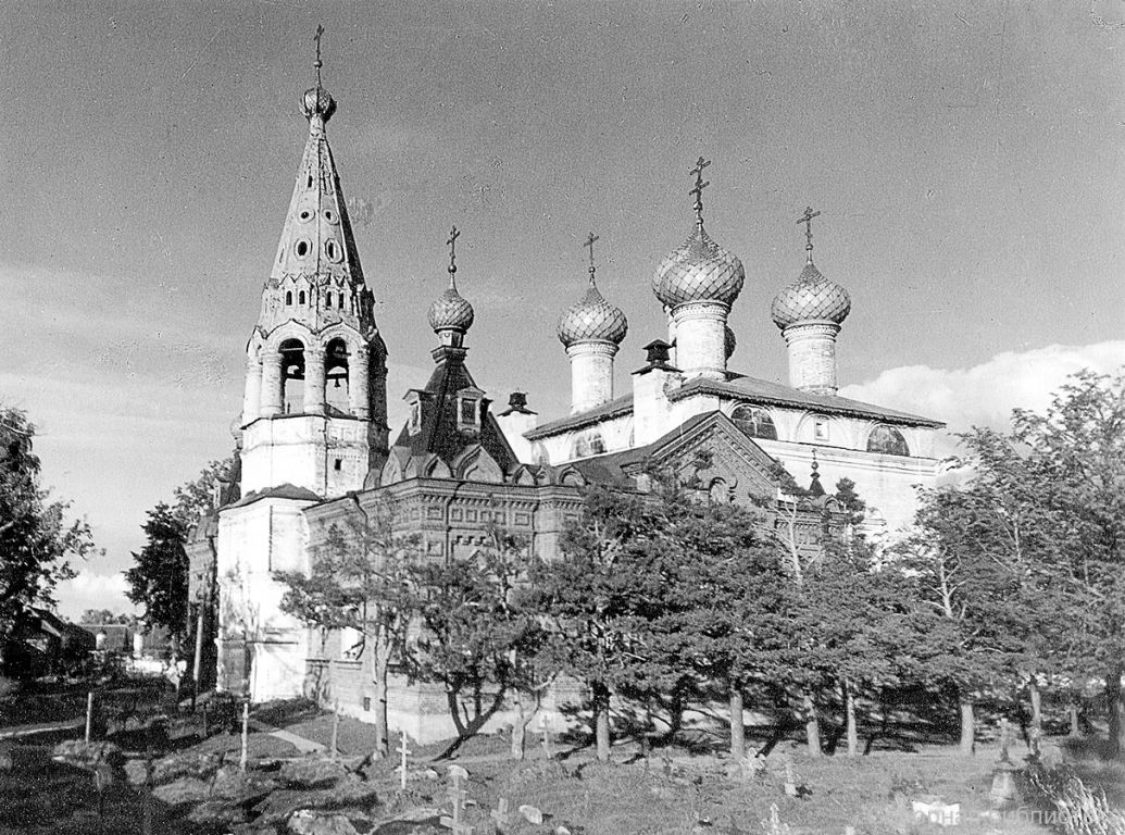 Кострома. Церковь Иоанна Богослова в Ипатьевской слободе. архивная фотография, 1910 г. Источник: «Соборная библиотека Костромской епархии», www.bibl-kostroma.ru