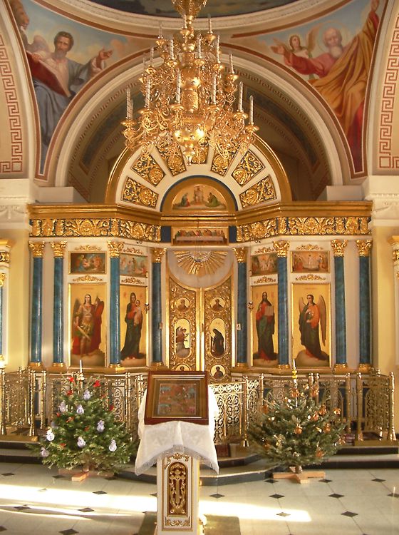 Церковь Троицы Живоначальной (новая), Ершово (Одинцовский городской округ и ЗАТО Власиха, Краснознаменск, Московская область). интерьер и убранство
