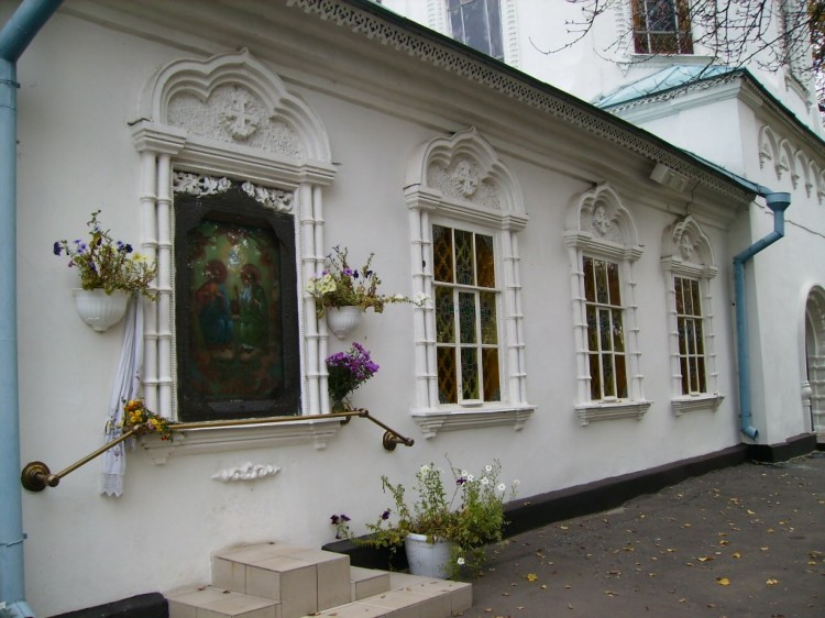 Церковь Троицы Живоначальной в Бежичах, Брянск (Брянск, город, Брянская область). архитектурные детали