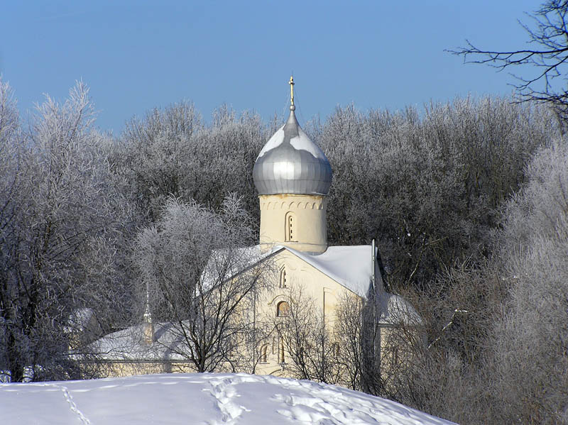 Великий Новгород. Церковь Иоанна Богослова на Витке (в Радоковицах). фасады