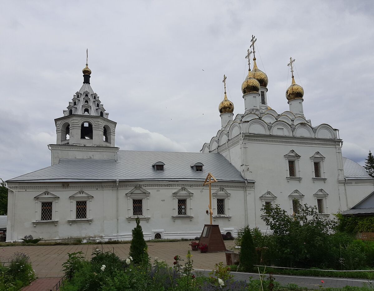 Петропавловский женский монастырь. Церковь Введения во храм Пресвятой Богородицы, Брянск (Брянск, город, Брянская область). фасады