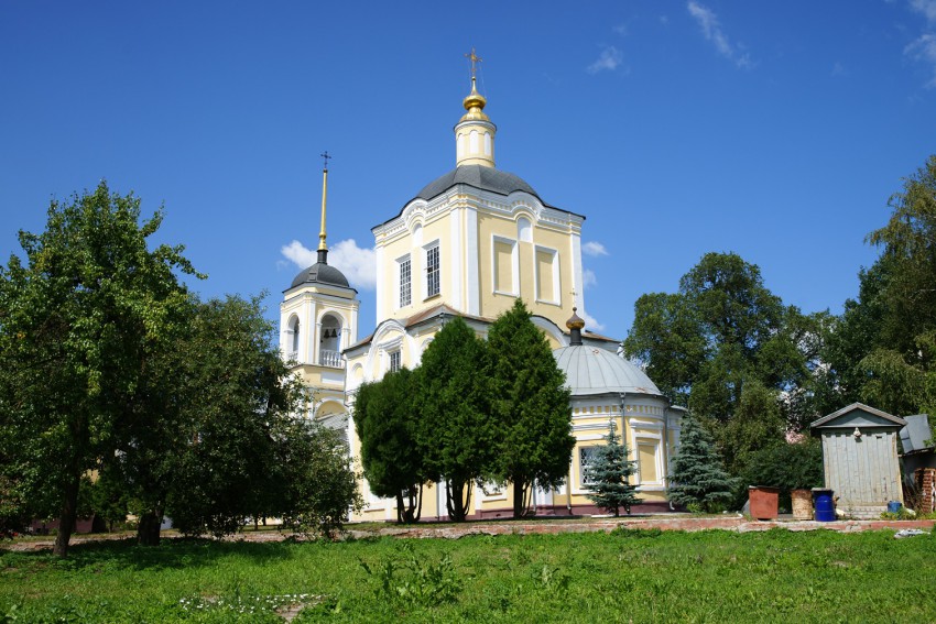 Брянск. Собор Воскресения Христова. общий вид в ландшафте