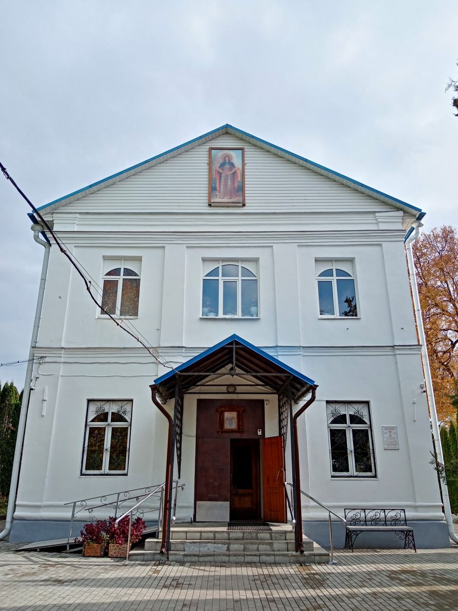 Собор Покрова Пресвятой Богородицы на Покровской горе, Брянск (Брянск, город, Брянская область). архитектурные детали, Западная сторона и вход в собор
