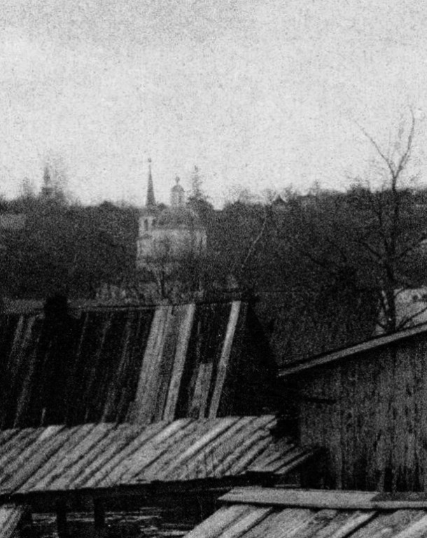 Церковь Тихвинской иконы Божией Матери, Брянск (Брянск, город, Брянская область). архивная фотография, Тиражная почтовая открытка 1910-х годов. Фрагмент