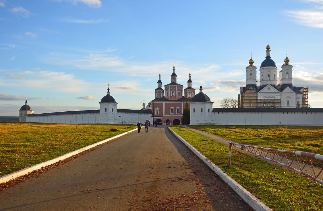 Свенский Успенский монастырь, Супонево (Брянский район, Брянская область). фасады