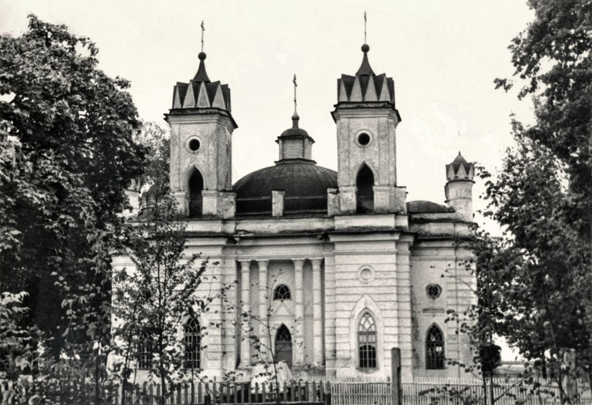 Церковь Преображения Господня, Великая Топаль (Клинцовский район, Брянская область). архивная фотография, Из фондов Брянского государственного краеведческого музея, 1957 г.