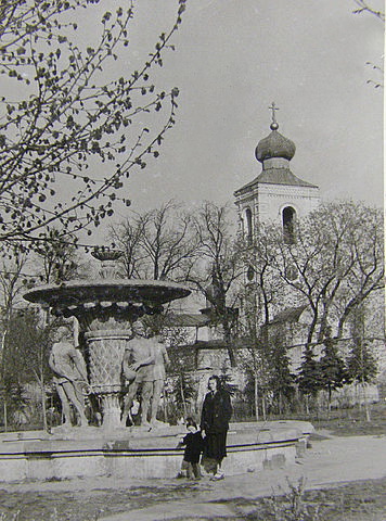 Кафедральный собор Петра и Павла, Клинцы (Клинцы, город, Брянская область). архивная фотография, Фото после войны. Источник: http://klintsy-portal.ru/show.php?id_image=6055