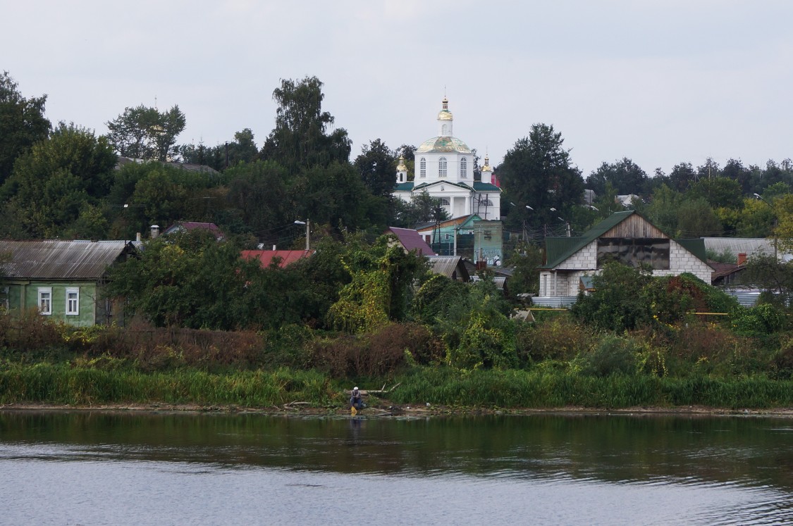 Стародуб. Церковь Николая Чудотворца. общий вид в ландшафте