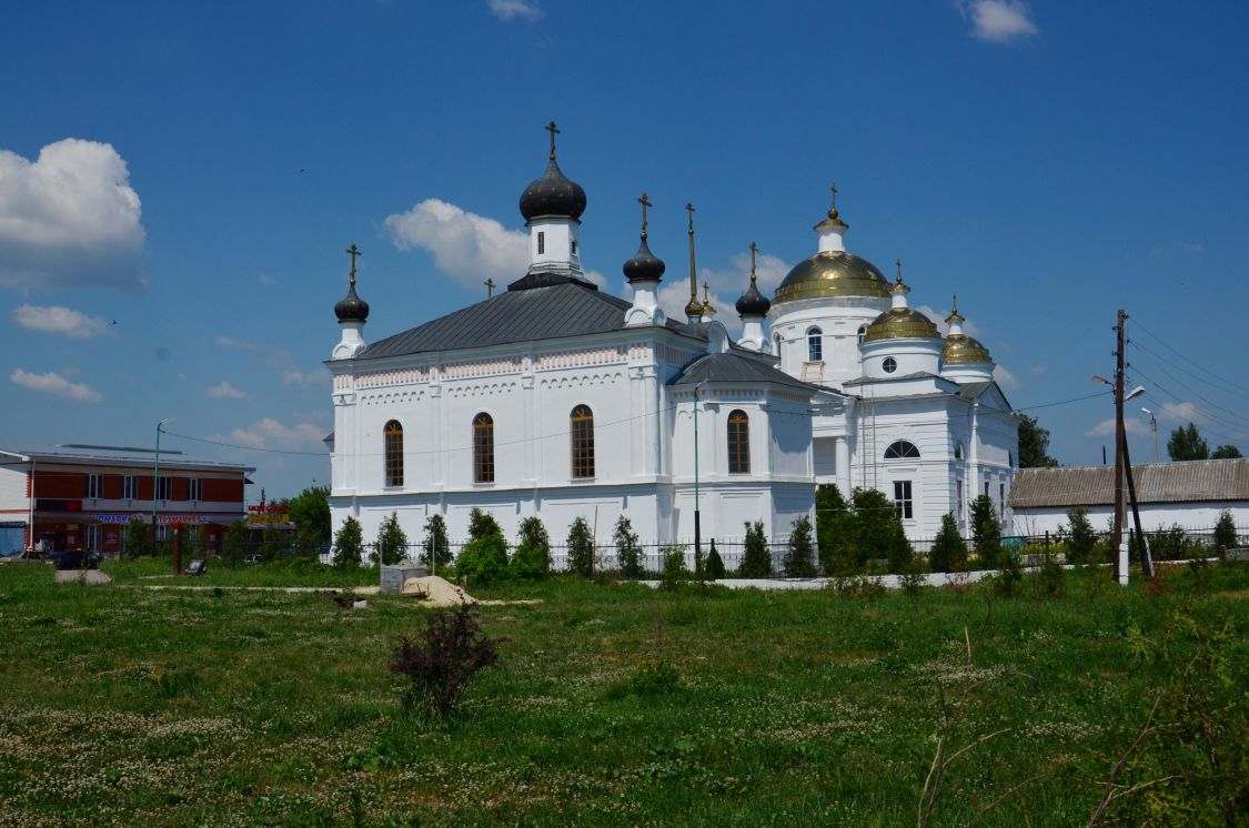 Мглин. Церковь Варвары великомученицы. фасады