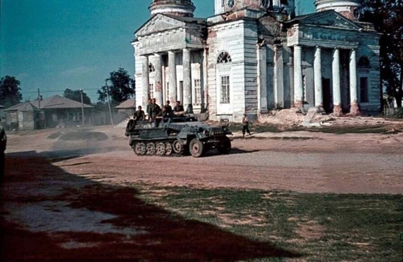 Собор Успения Пресвятой Богородицы, Мглин (Мглинский район, Брянская область). архивная фотография, Фото 1941 г. с аукциона e-bay.de
