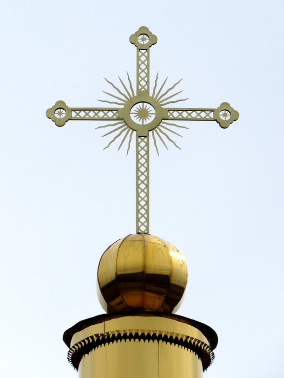 Церковь Екатерины, Ляличи (Суражский район, Брянская область). архитектурные детали, Крест боковой главы