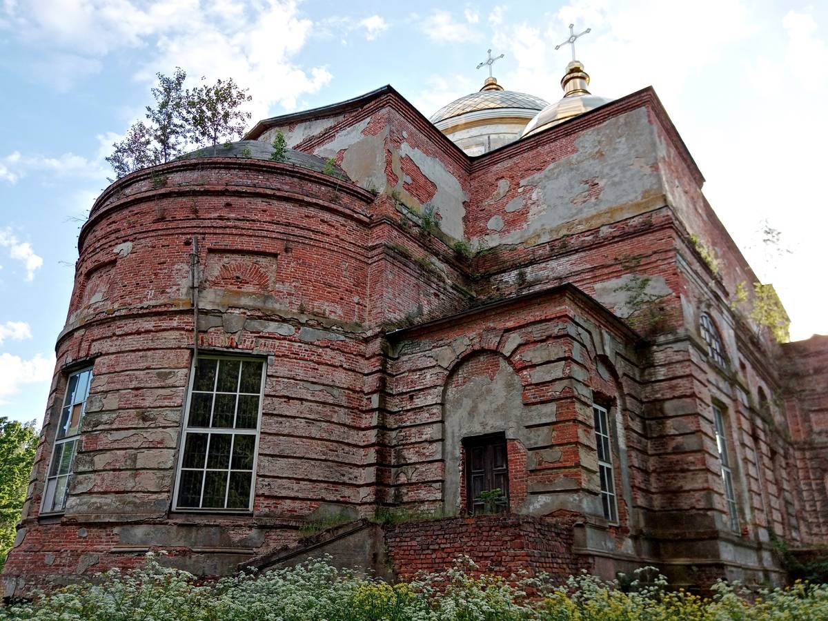 Церковь Екатерины, Ляличи (Суражский район, Брянская область). фасады, Восточная (алтарная) часть храма