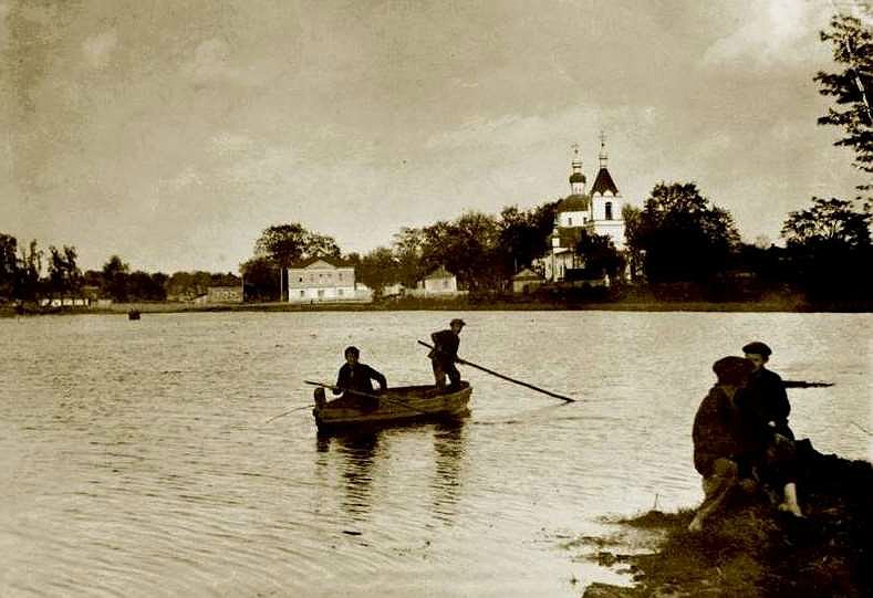 Церковь Богоявления Господня, Стародуб (Стародубский район и г. Стародуб, Брянская область). архивная фотография, Фото с сайта http://starodub.ucoz.ru/histori21.htm