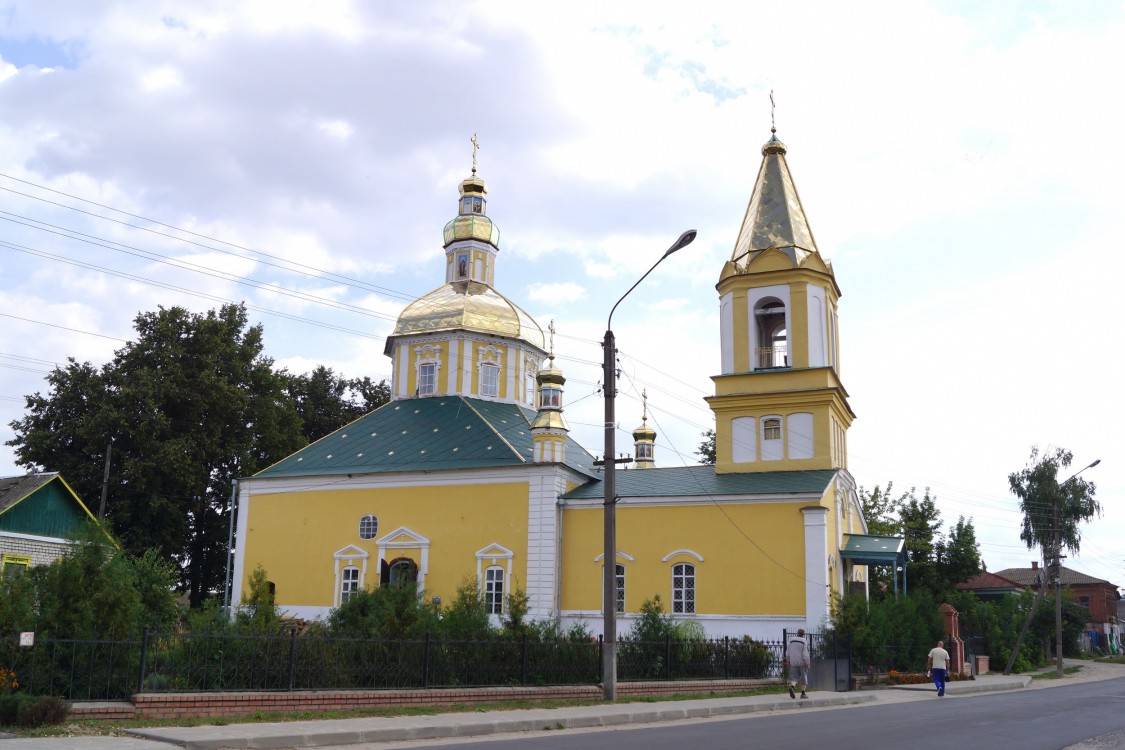 Стародуб. Церковь Богоявления Господня. фасады