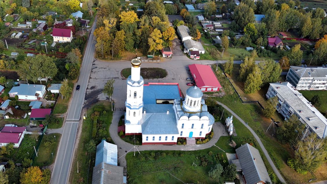Церковь Спаса Нерукотворного Образа, Ивашково (Шаховской городской округ, Московская область). общий вид в ландшафте