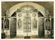 Церковь Николая Чудотворца на Колпинском кладбище (новая), Интерьер старой церкви. Фото с сайта http://globus.aquaviva.ru/khram-svt-nikolaya-chudotvortsa-na-gorodskom-kladbishche-v-kolpino-razrushennyy<br>, Санкт-Петербург, Санкт-Петербург, Колпинский район, г. Санкт-Петербург