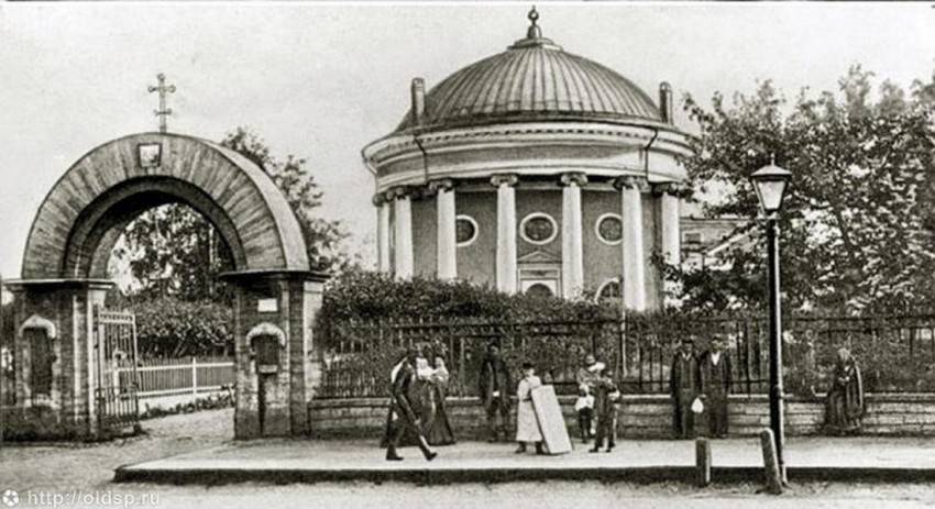 Церковь Троицы Живоначальной (Кулич и Пасха), Невский район (Санкт-Петербург, г. Санкт-Петербург). архивная фотография, 1900-1917 годами (направление съемки — юг) Фото с сайта http://oldsp.ru/old/photo/view/26574