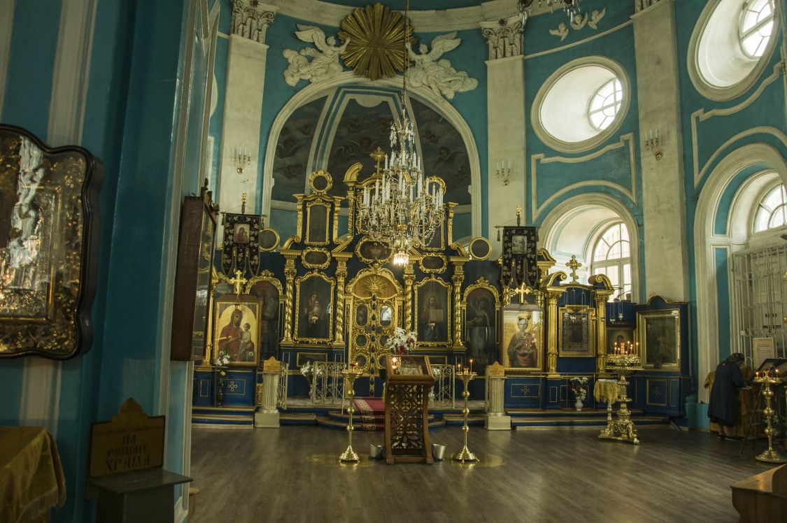 Церковь Троицы Живоначальной (Кулич и Пасха), Невский район (Санкт-Петербург, г. Санкт-Петербург). интерьер и убранство