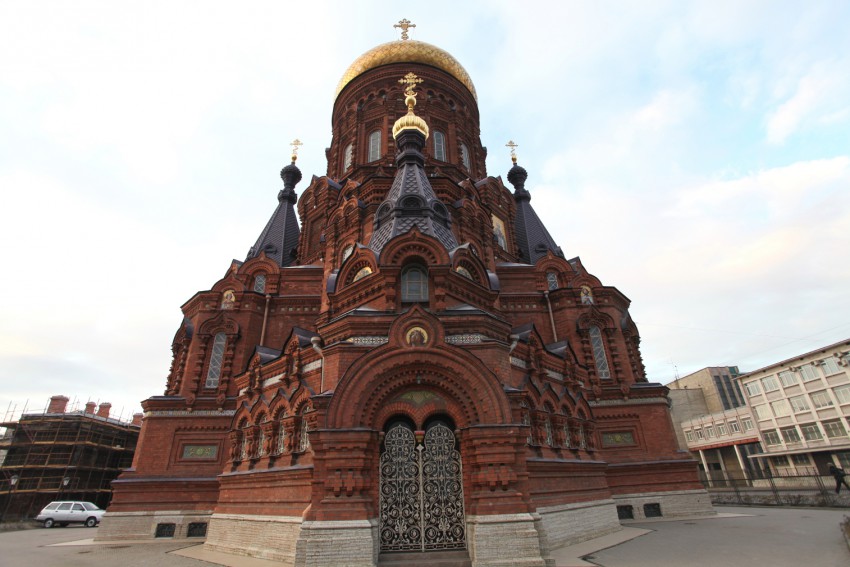 Кировский район. Церковь Богоявления Господня на Гутуевском острове. фасады