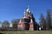Пушкин (София). Иулиана Тарсийского и Илии Пророка в Софийском военном городке, церковь