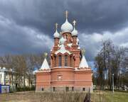 Пушкин (София). Иулиана Тарсийского и Илии Пророка в Софийском военном городке, церковь