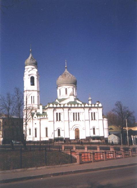 Собор Михаила Архангела в Ораниенбауме, Ломоносов (Санкт-Петербург, Петродворцовый район, г. Санкт-Петербург). фасады