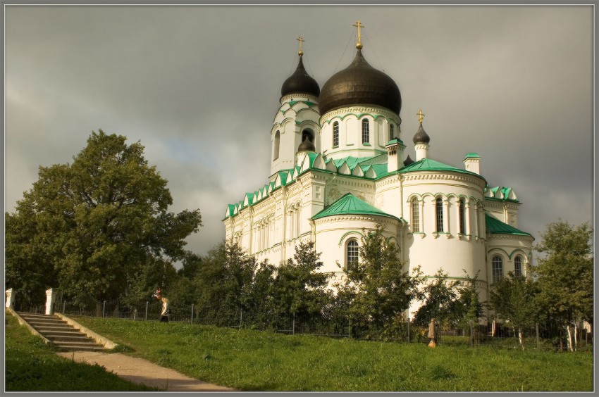 Ломоносов. Собор Михаила Архангела в Ораниенбауме. фасады