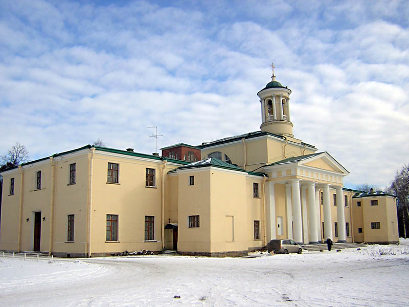 Церковь Марии Магдалины, Павловск (Санкт-Петербург, Пушкинский район, г. Санкт-Петербург). общий вид в ландшафте